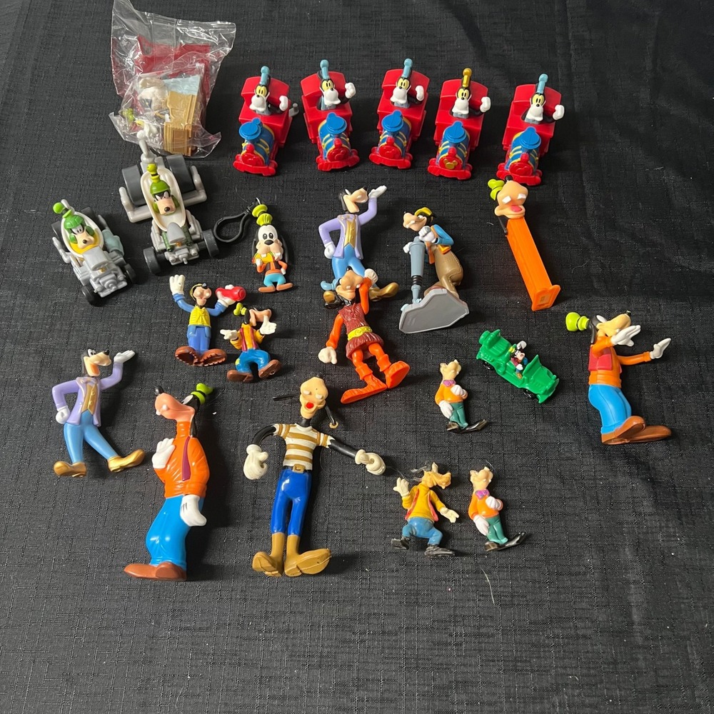 Collector / Reseller Bundle Of Goofy Figures - 17 PVC Figures & Meal Toys READ
